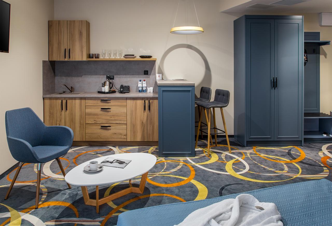 Willing Hotel Mińsk Zewnętrze zdjęcie